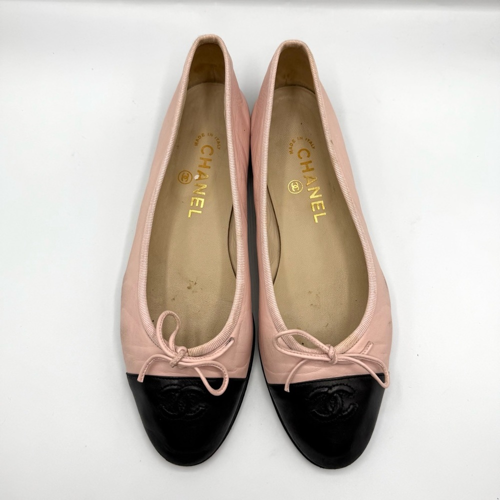 CHANEL CC Logo Pink Black Leather Ribbon Ballet Flats – 38.5 EU / 8 US - Picture 7 of 8